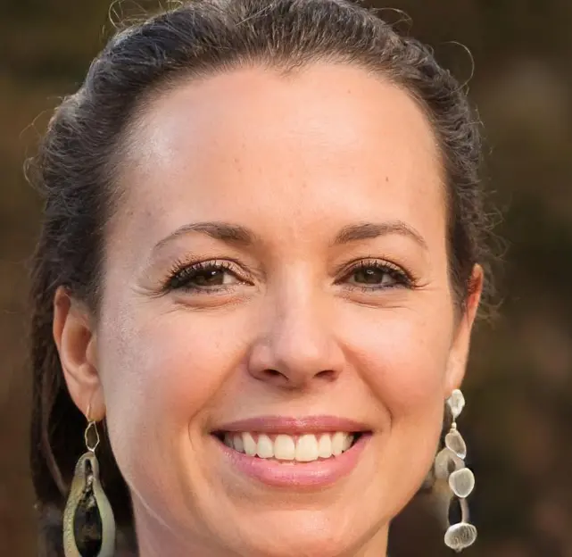 María G.